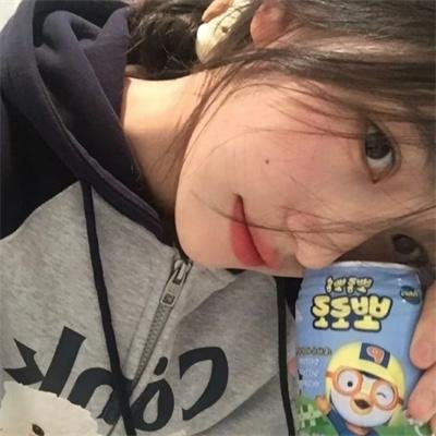 三兄妹 海报